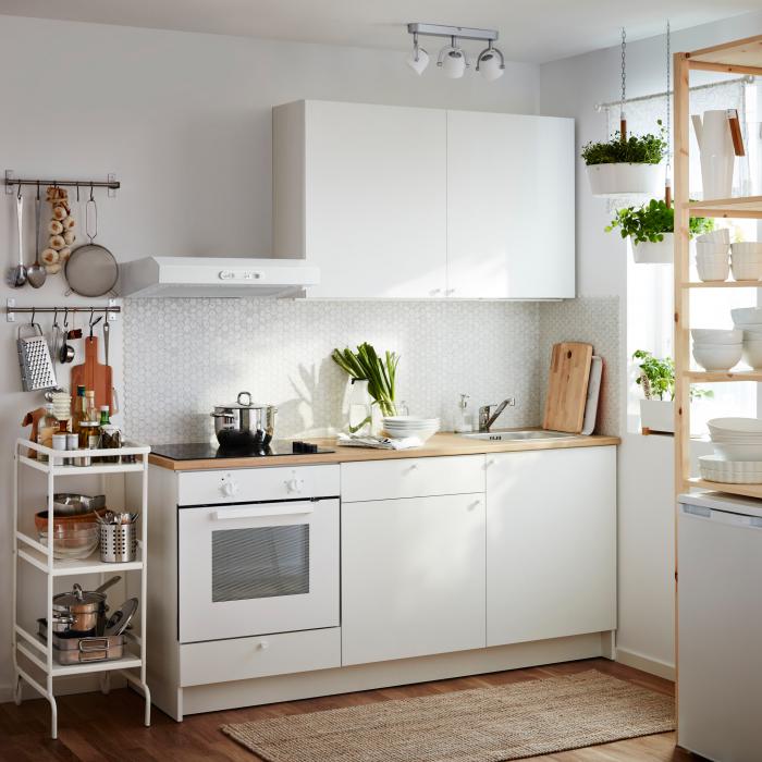 Дизайн белой кухни, фото пример